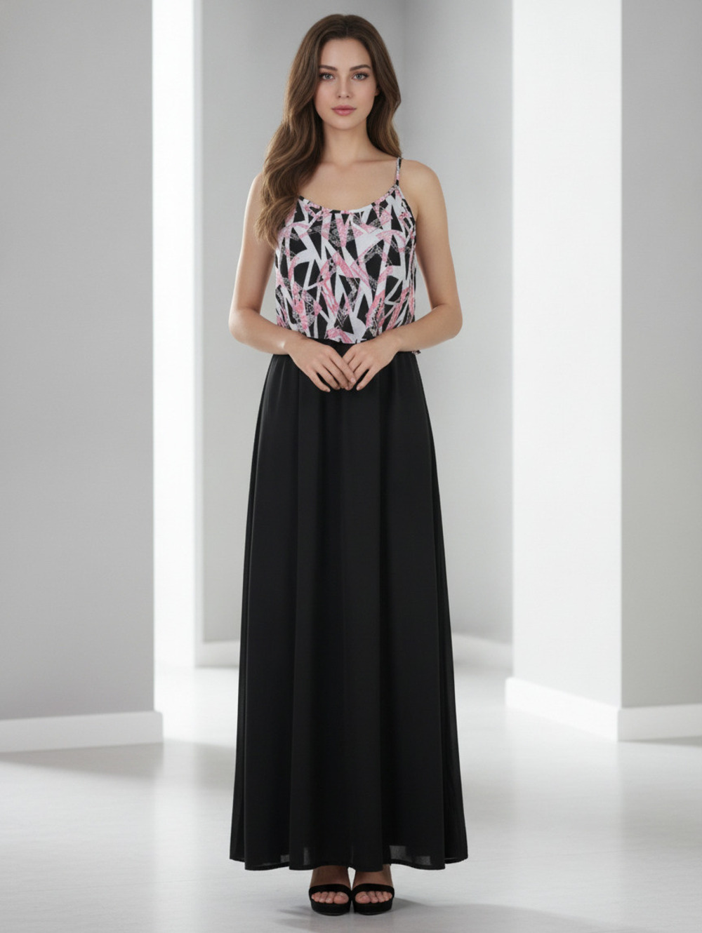 Want & Need  Sleeveless Maxi Dress with Abstract‎ Print Top SZ MED